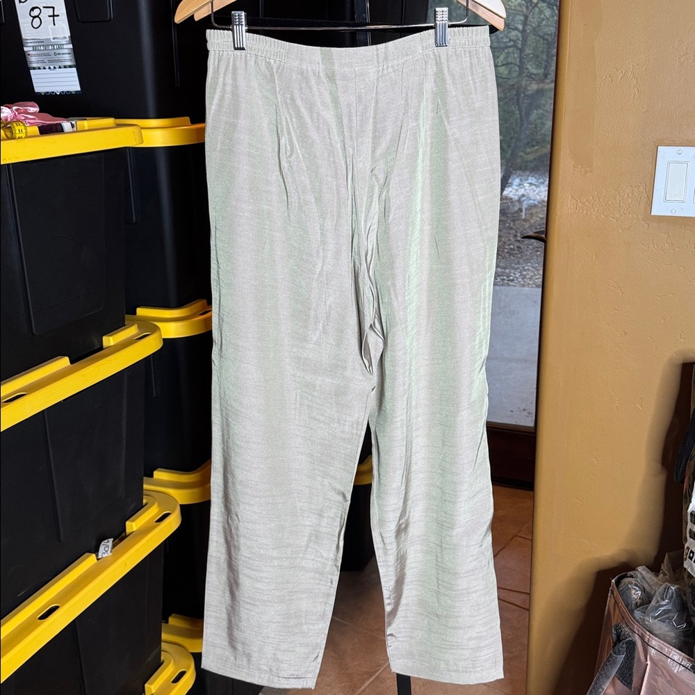 SUEL Beverly Hills Aurora Borealis Two-Piece Set Size Medium Top & Small Bottom - Picture 15 of 15